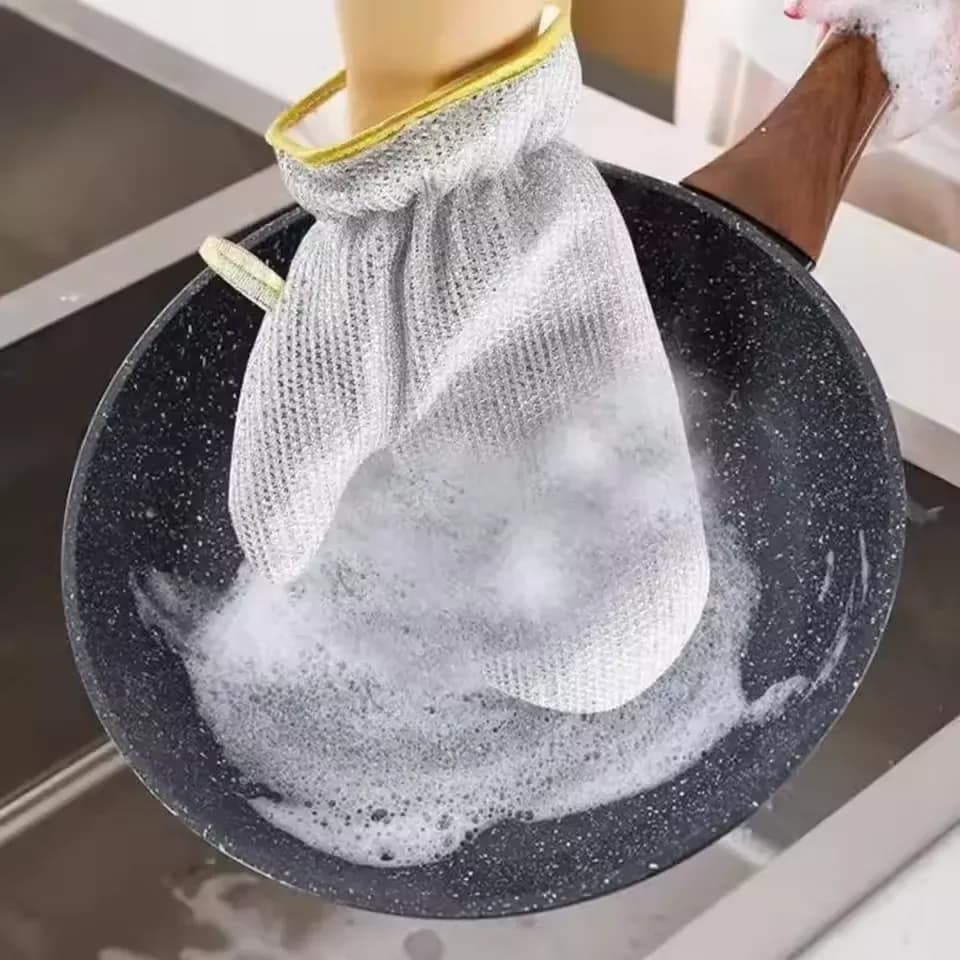 Magic Silicone Dishwashing Gloves 1 Pair - Waterproof Heat Resistant Scrubber Gloves - Price in Bangladesh - image 2